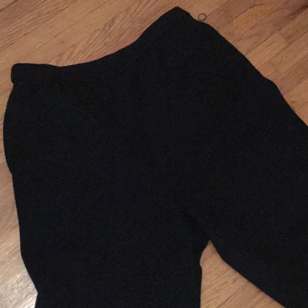 Beyle black slacks 100% wool size 10